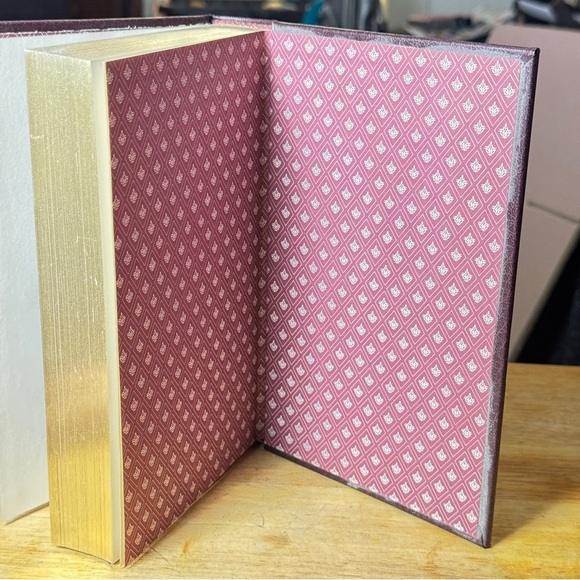 Madame Bovary Book - Picture 6 of 13